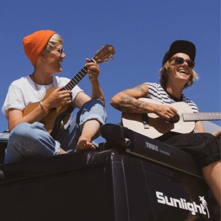 Elli&Tina