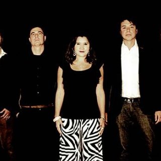 julia-schroeter-band-2023