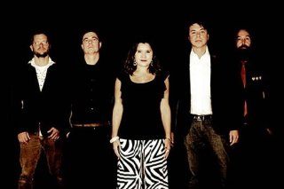 julia-schroeter-band-2023